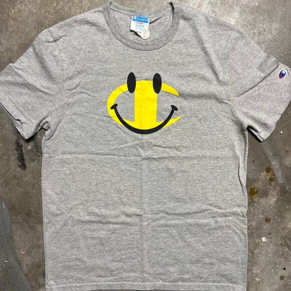 Champion Smiley T-Shirt - Picture 3 of 7